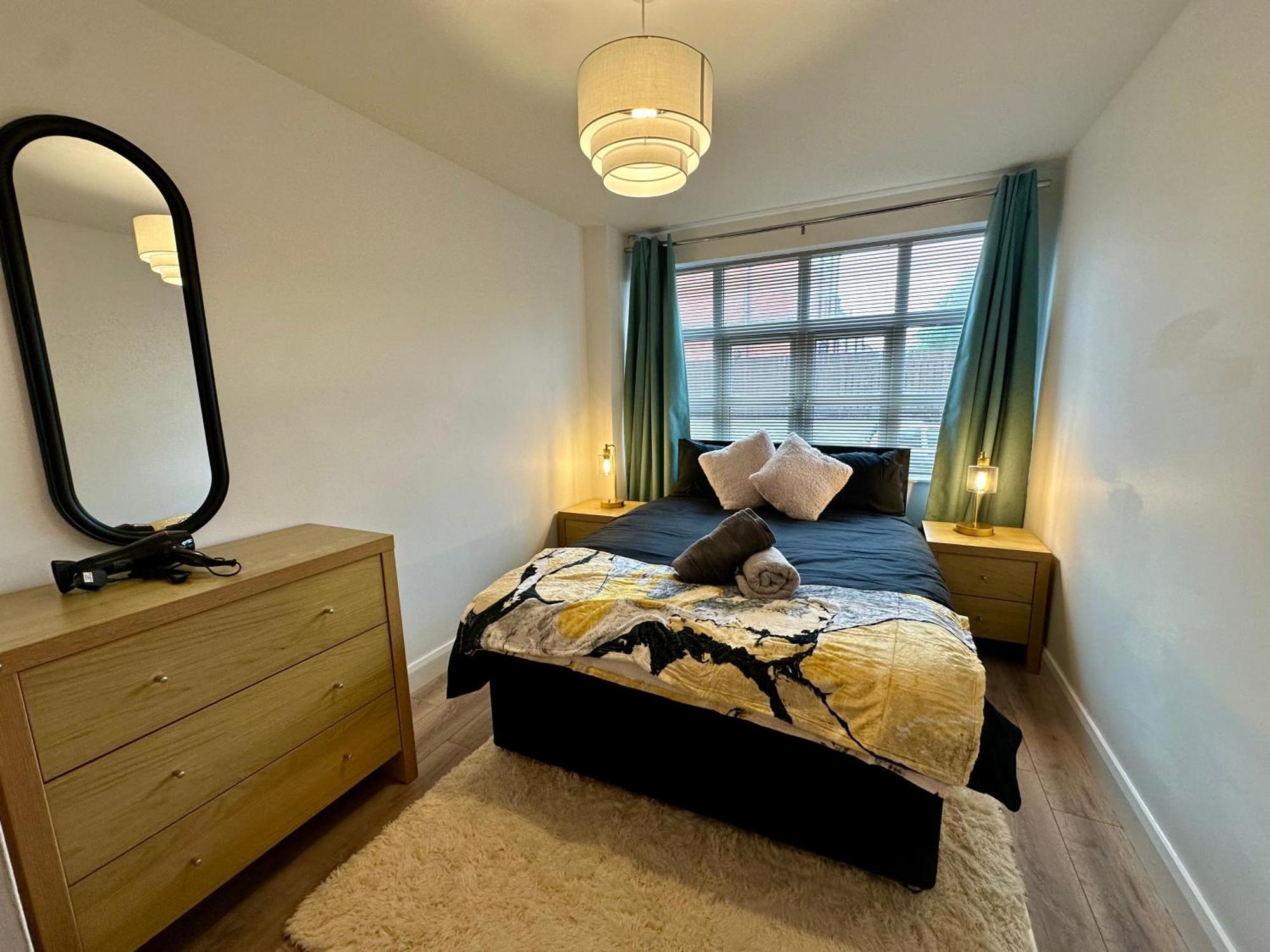 2Br City Side Apartment 贝尔法斯特 外观 照片