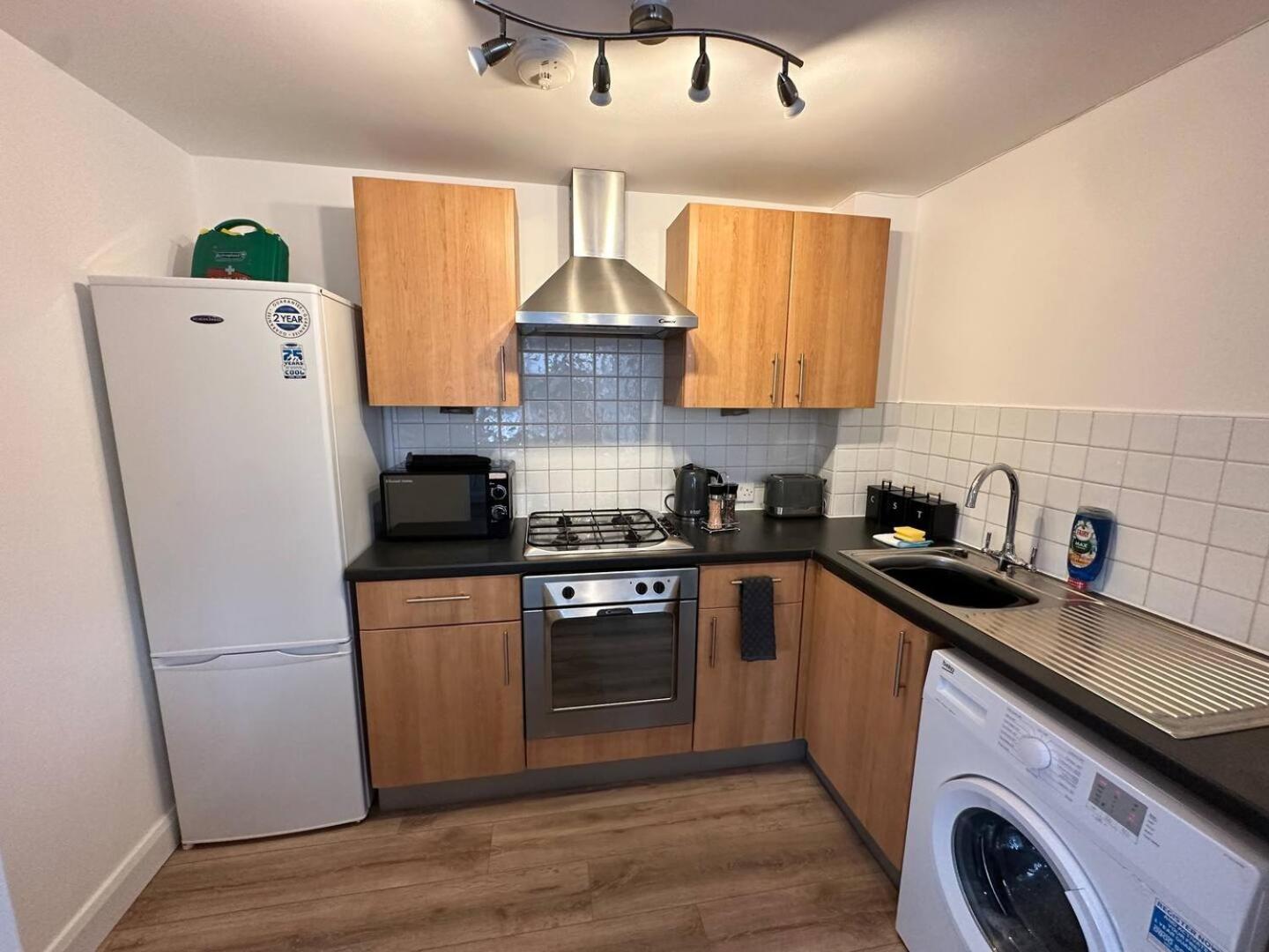 2Br City Side Apartment 贝尔法斯特 外观 照片
